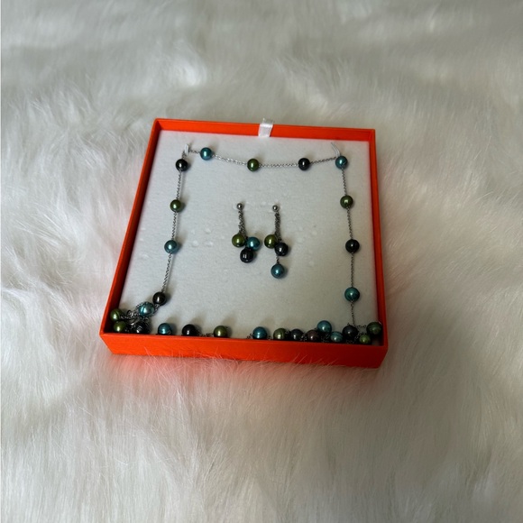 Vintage Mandarin Fresh Water Cultured Pearls Necklace and Earrings - Picture 4 of 16